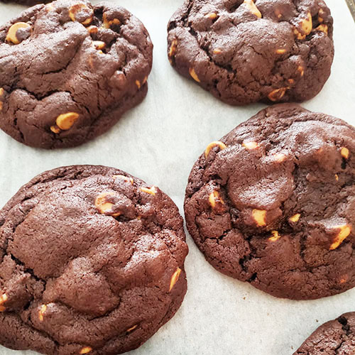chocolate peanut butter chip cookies