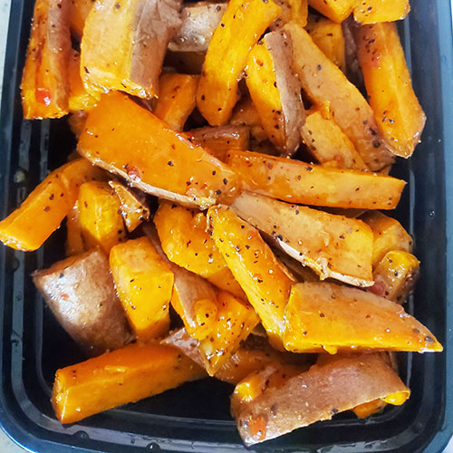 roasted sweet potatoes with thai sweet chili sauce